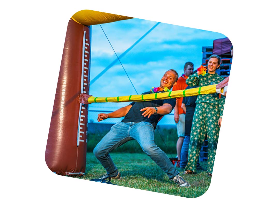 Wie trakteert er op het volgende BBQ-feestje?